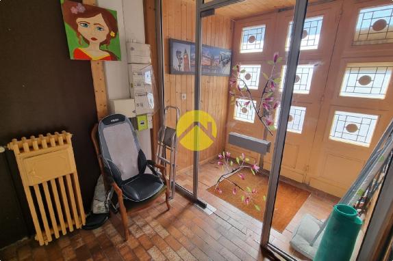 APPARTEMENT AVEC TERRASSE