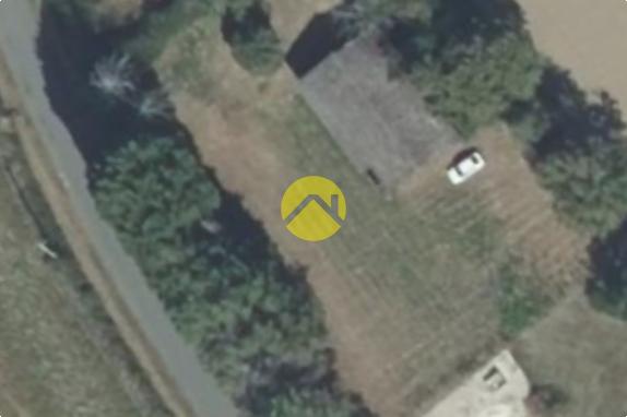 TERRAIN de 2186 m² AVEC HANGAR