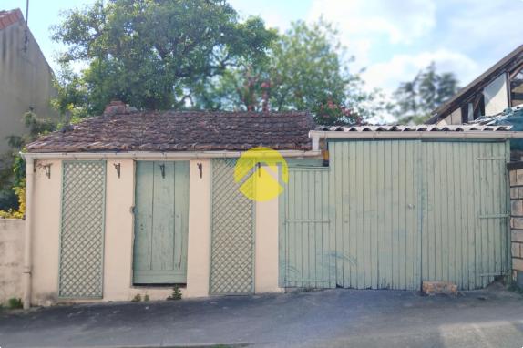 Maison T3  plain-pied à rénover