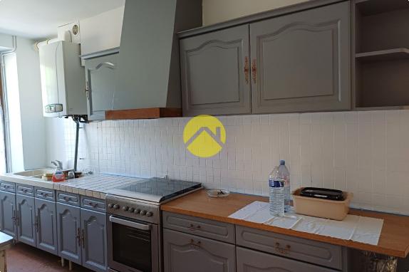 CHARMANTE MAISON A LA CAMPAGNE
