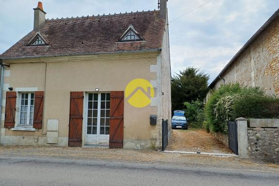 CHARMANTE MAISON A LA CAMPAGNE