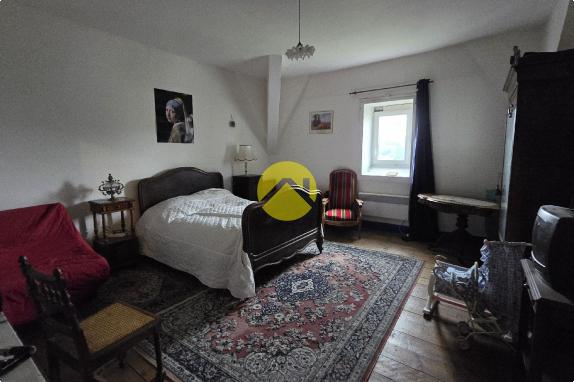 MAISON BOURGEOISE