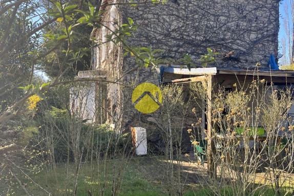 PROPRIETE SUR 2HA - ETANG - MAISON 