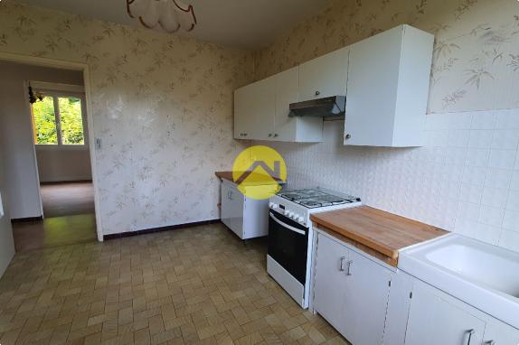 maison dans bourg thermal