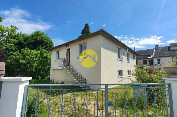 maison dans bourg thermal