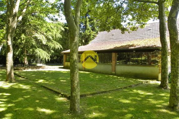 ENSEMBLE IMMOBILIER D'EXCEPTION