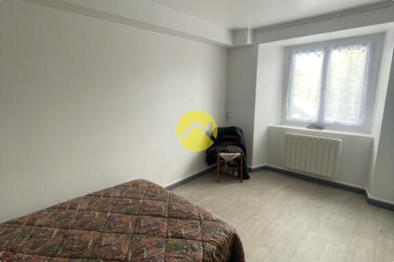 Maison avec 3 appartements