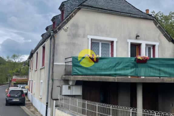 Maison avec 3 appartements