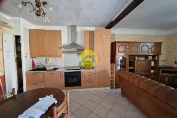 MAISON A FINIR DE RESTAURER 
