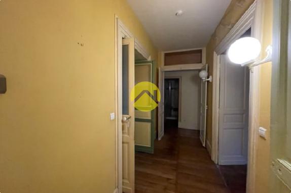 APPARTEMENT CENTRE HISTORIQUE