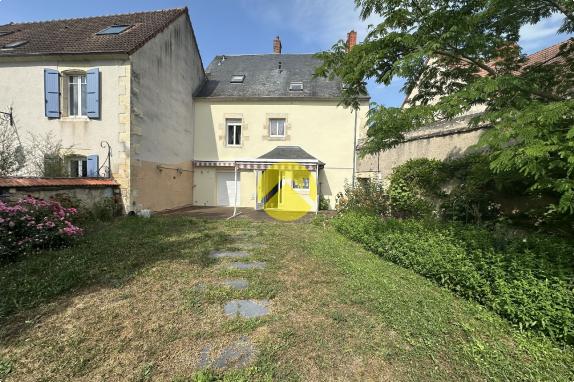 IMMEUBLE 3 LOGEMENTS AVEC TERRAIN