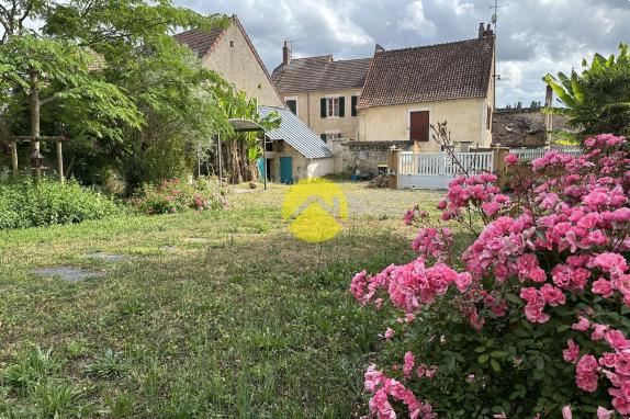 IMMEUBLE 3 LOGEMENTS AVEC TERRAIN