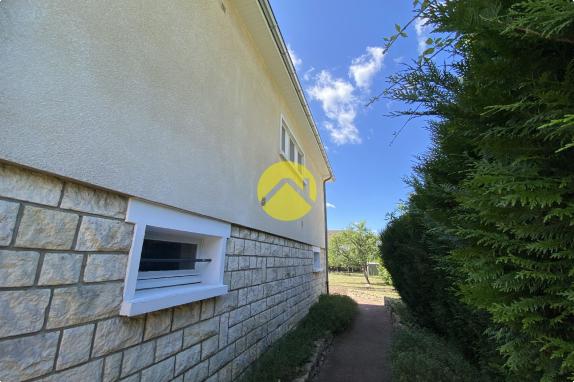 MAISON 80 m² 3 CHAMBRES