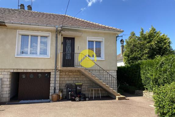 MAISON 80 m² 3 CHAMBRES