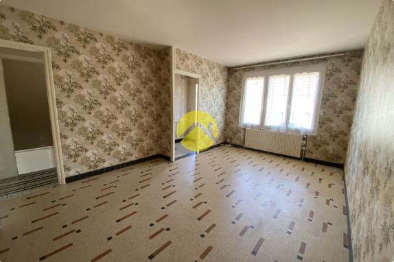 MAISON 80 m² 3 CHAMBRES