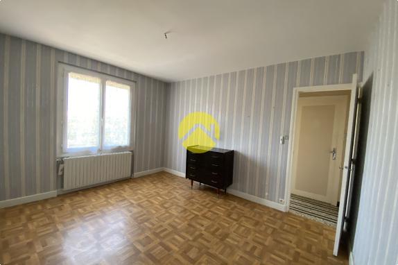 MAISON 80 m² 3 CHAMBRES