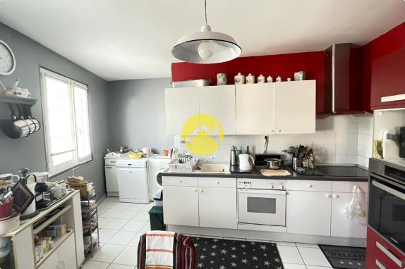 APPARTEMENT AVEC GARAGE