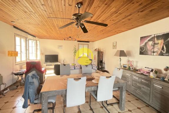 APPARTEMENT AVEC GARAGE