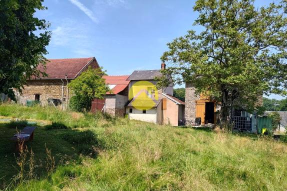 rare ensemble immobiler sur 8836m²