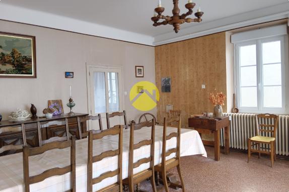 Maison de Bourg de 137m²...