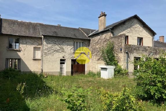 Vaste maison de ville