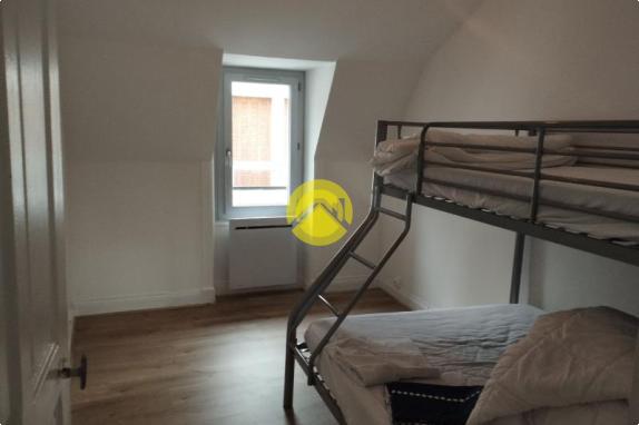 Appartement refait à neuf + local c