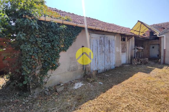 LONGERE A RENOVER