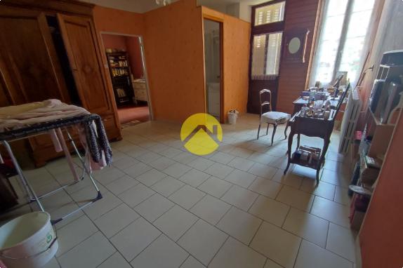 Maison  et atelier de 160 m²