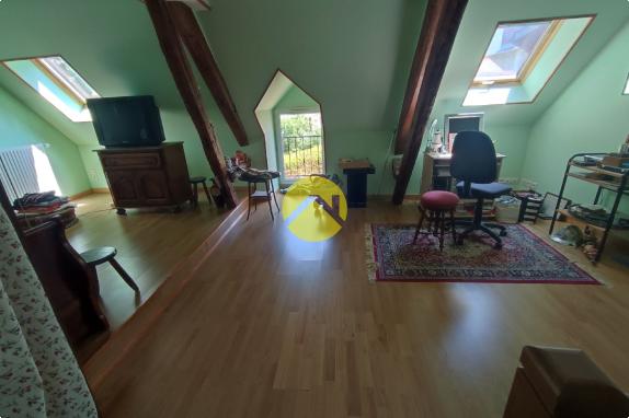 Maison  et atelier de 160 m²