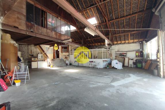 Maison  et atelier de 160 m²