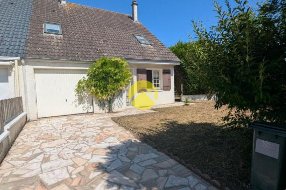 Maison 90m². 3 ch .terrain