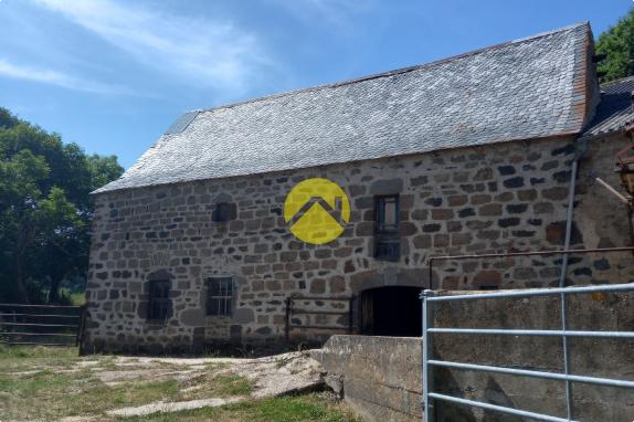 CORPS DE FERME