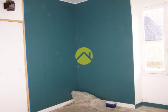 MAISON A RENOVER TOITURE NEUVE