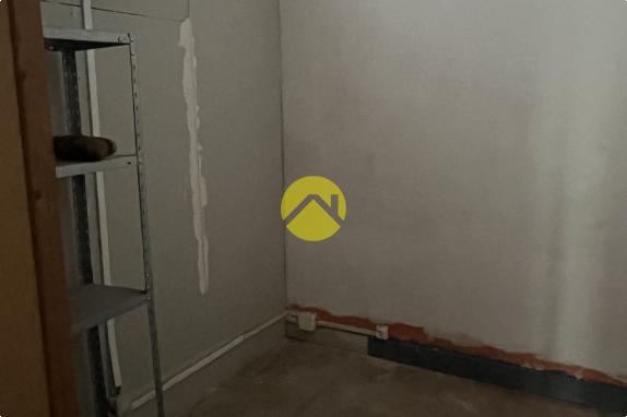 MAISON A RENOVER TOITURE NEUVE