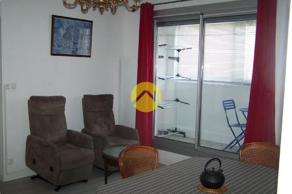  AU CALME APPARTEMENT T2 RDC 