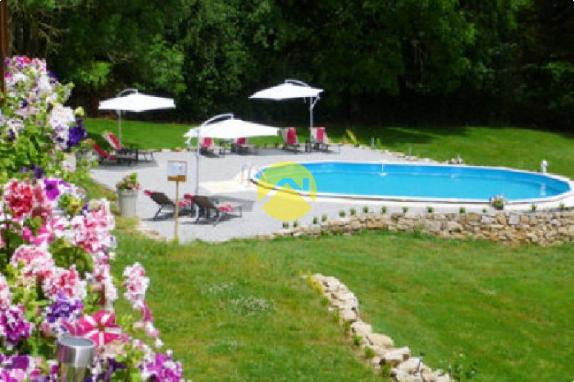 Maison / Pavillon Auzances, 25 pièces à vendre