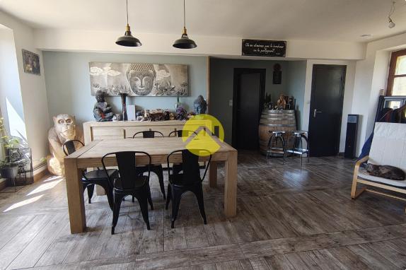 Fermette de 157m²...