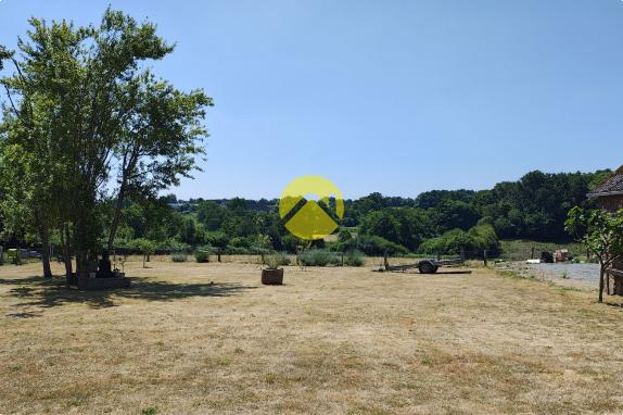 Fermette de 157m²...