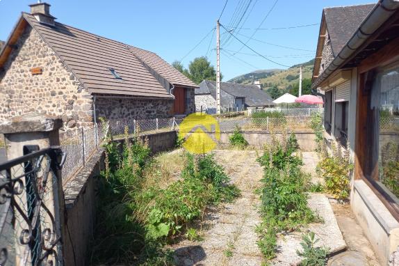 Maison 10 mn Murat