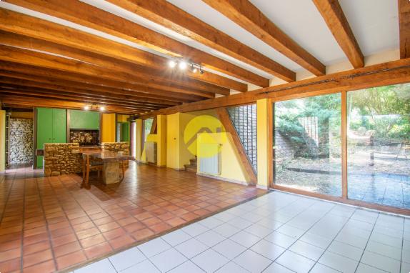 Maison d'architecte centre Belvès