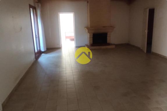 maison en sortie de bourg