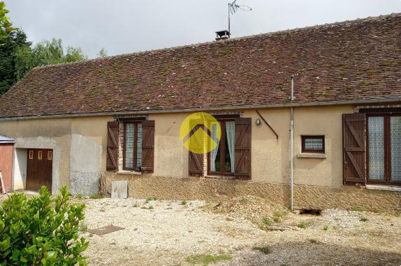 Petite longère louée