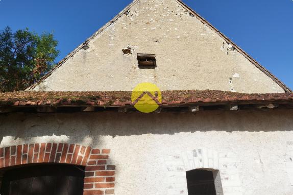 ancienne corps de fermedont une gra