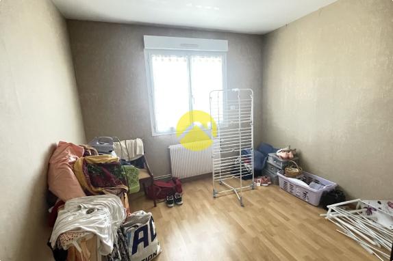 APPARTEMENT AVEC BALCON