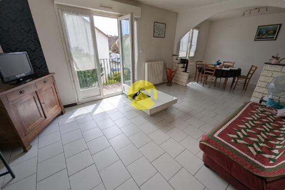 Apt 86m².3 ch. balcon