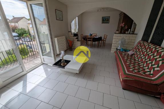 Apt 86m².3 ch. balcon