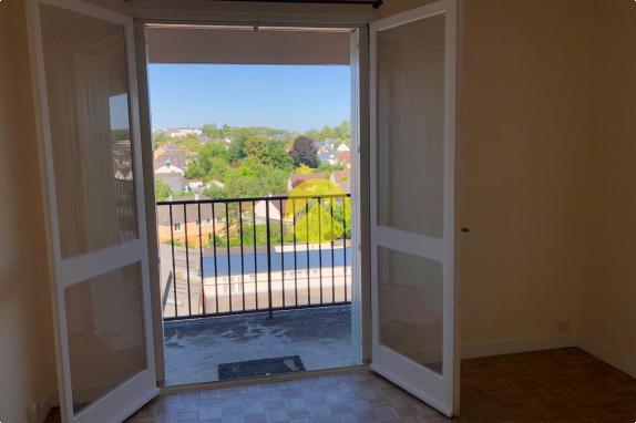 APPARTEMENT AVEC BALCON