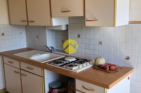 APPARTEMENT AVEC BALCON