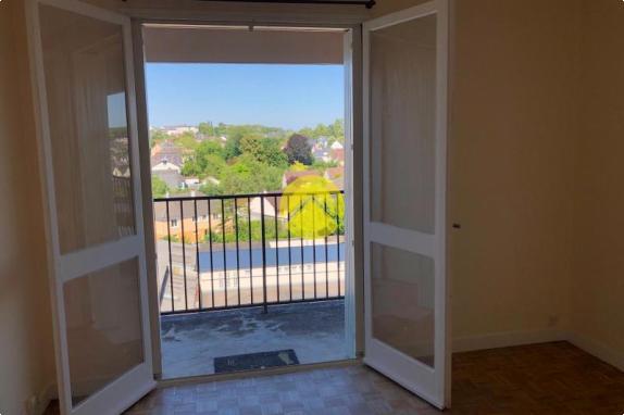 APPARTEMENT AVEC BALCON