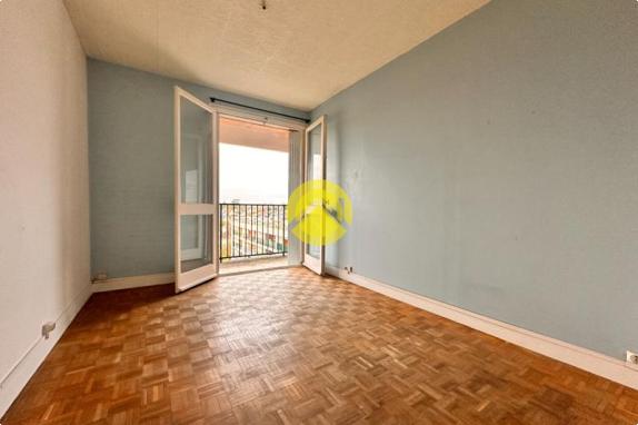 APPARTEMENT AVEC BALCON